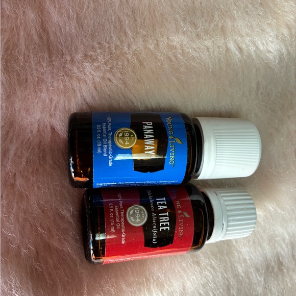 Young Living Essential Oil Collection with Diffuser - Picture 5 of 10